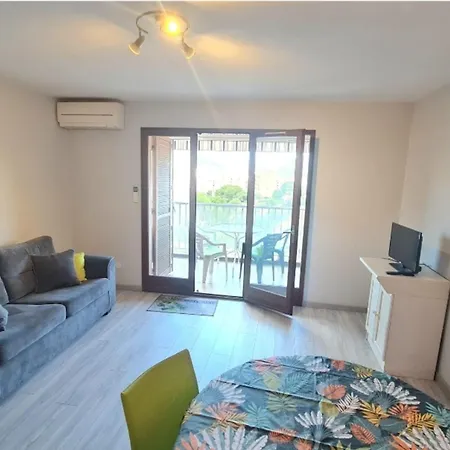 Bright T2 In The Heart Of شقة